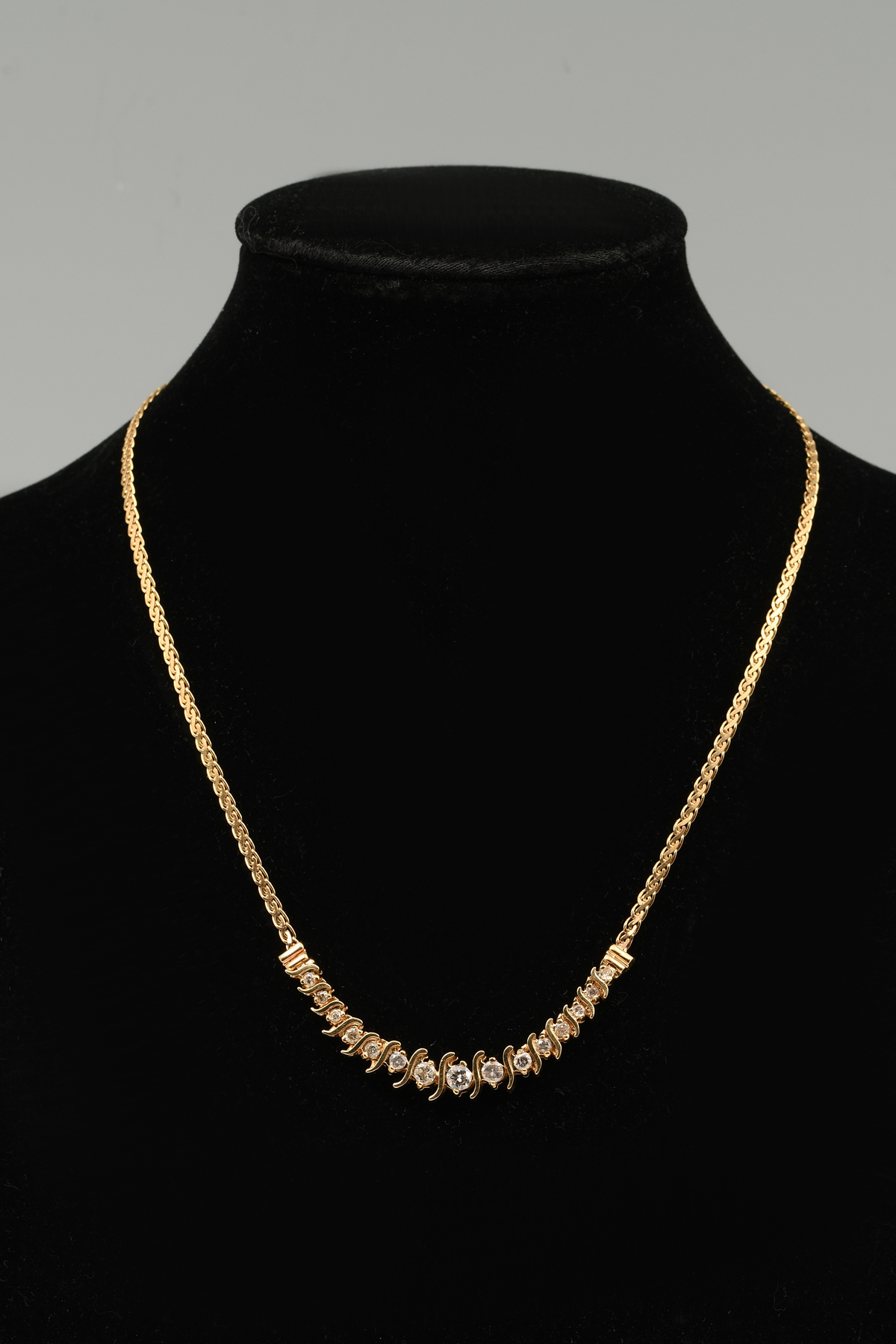 14K 1.00 CTW DIAMOND NECKLACE: