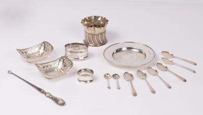 Sundry silver including a circular dish,
