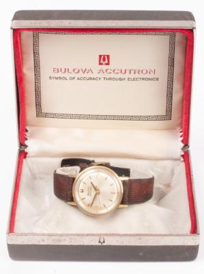 A gentlemans Bulova Accutron wristwatch