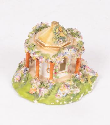 A Coalbrookdale porcelain flower-encrusted
