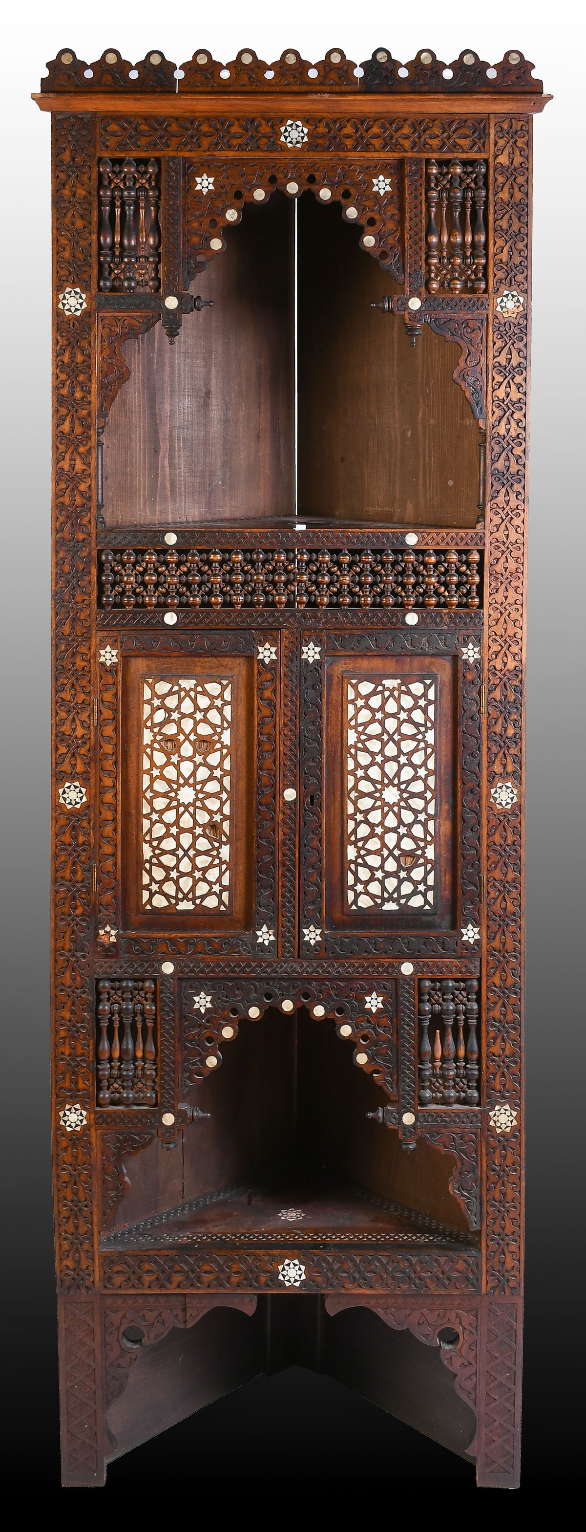 LATE 19TH CENTURY MOORISH CARVED 36af3e