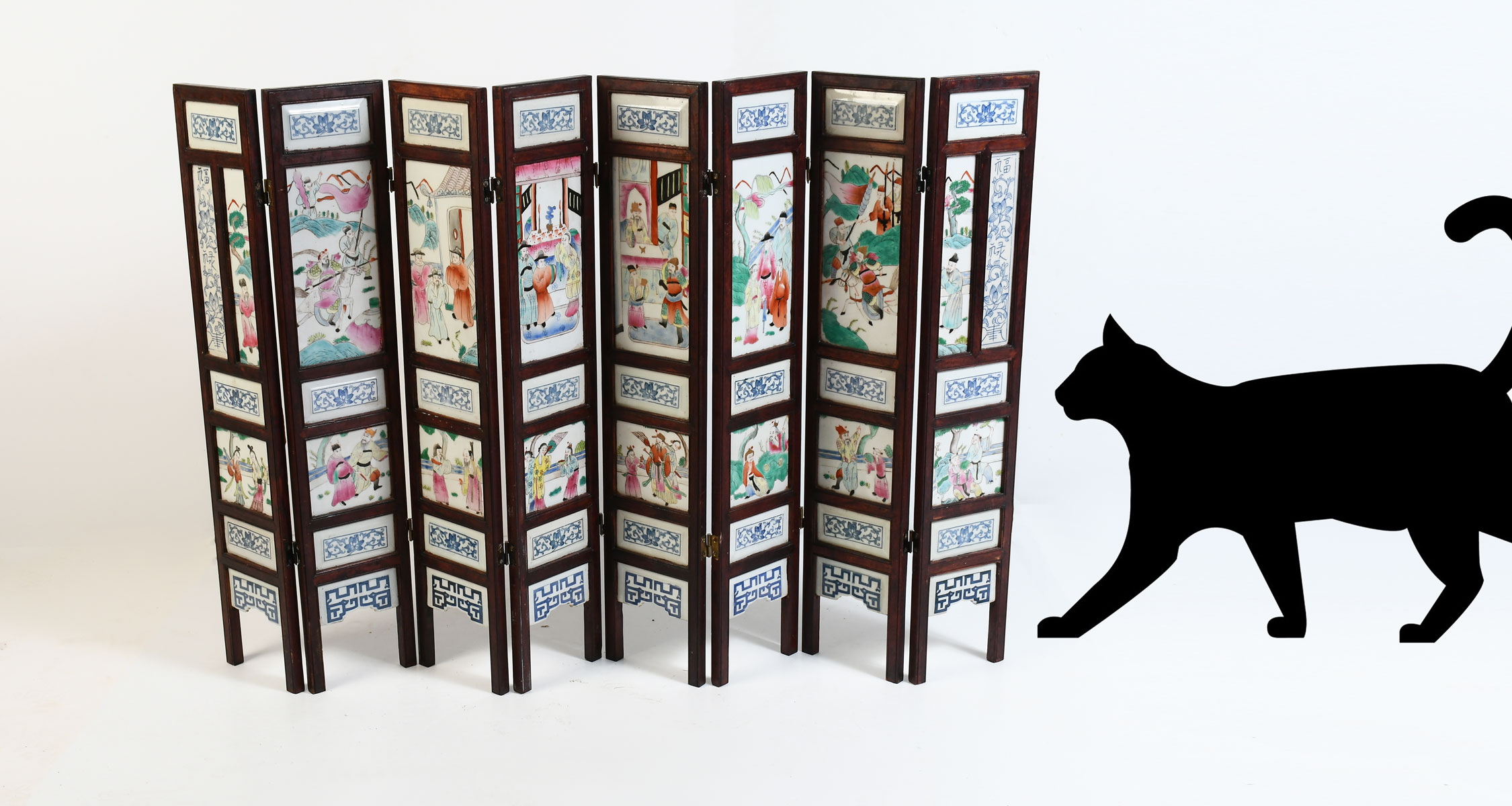 CHINESE FAMILLE ROSE 8 PANEL PORCELIAN