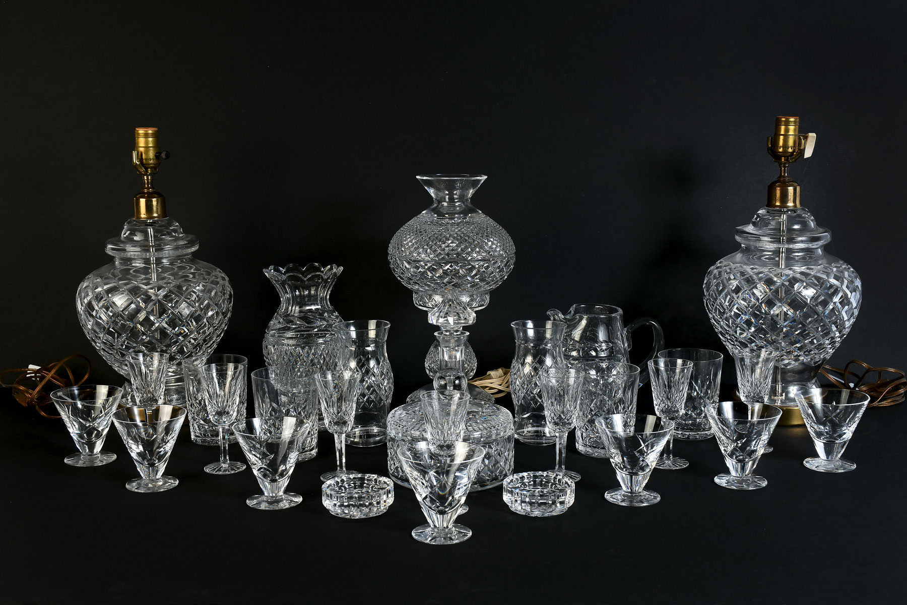 28 PC. WATERFORD CRYSTAL COLLECTION: