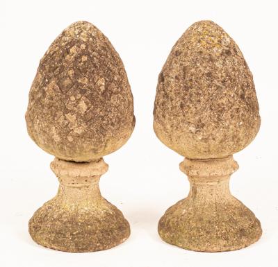 A pair of reconstituted stone pineapple 36aff1