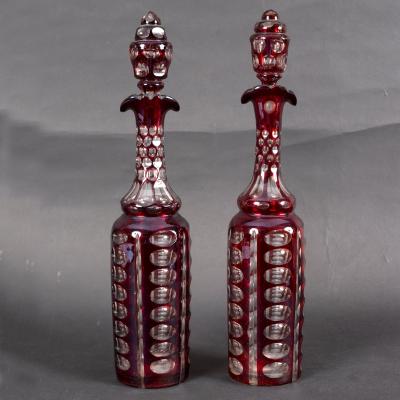 A pair of ruby stained clear flash 36d866