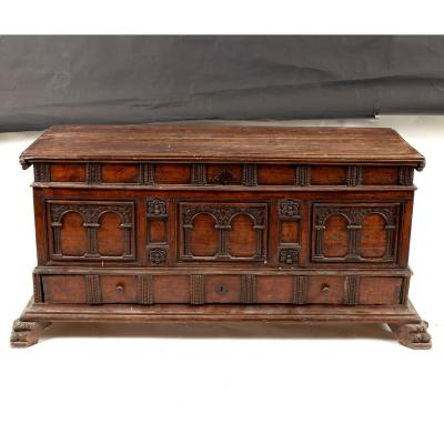 An 18th Century Italian walnut