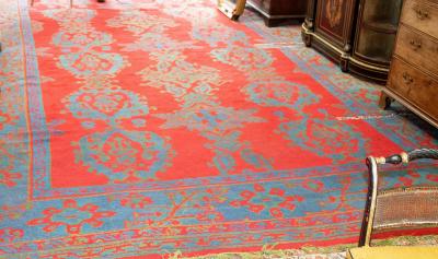 A large Turkey carpet with geometric 36da9e