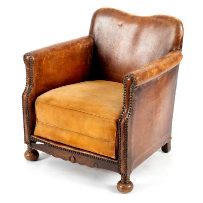 A child s upholstered leather chair 36dae9