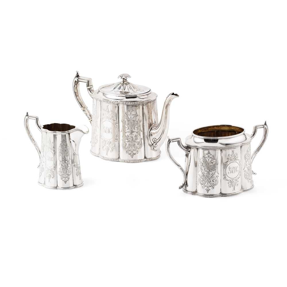 Y A VICTORIAN THREE-PIECE TEA-SERVICE