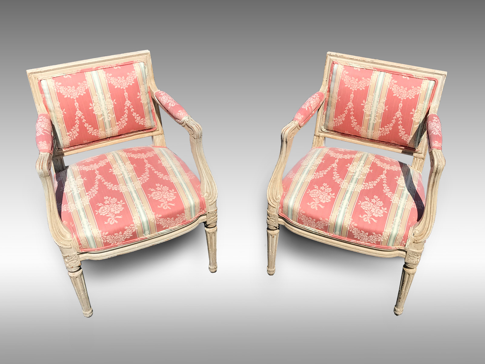 PAIR OF CARVED FRENCH CHILDS ARMCHAIRS: