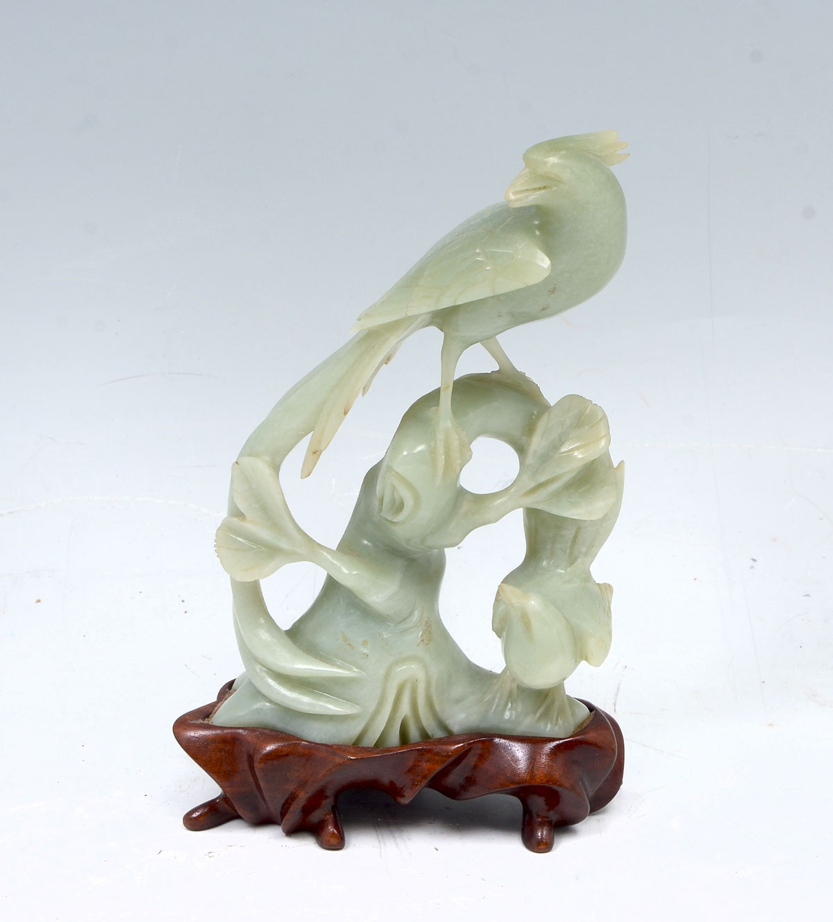 CARVED CHINESE JADE PERCHED PHOENIX 36df11