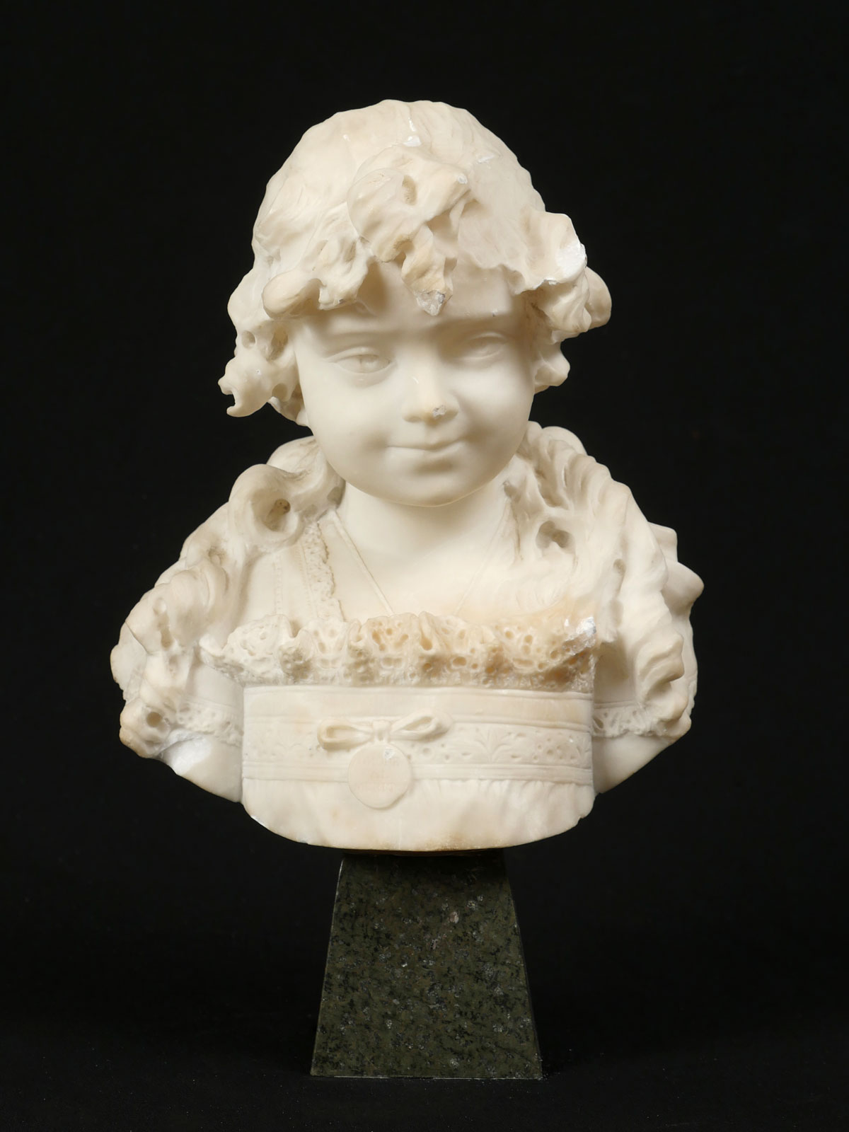 ITALIAN ALABASTER BUST OF A YOUNG