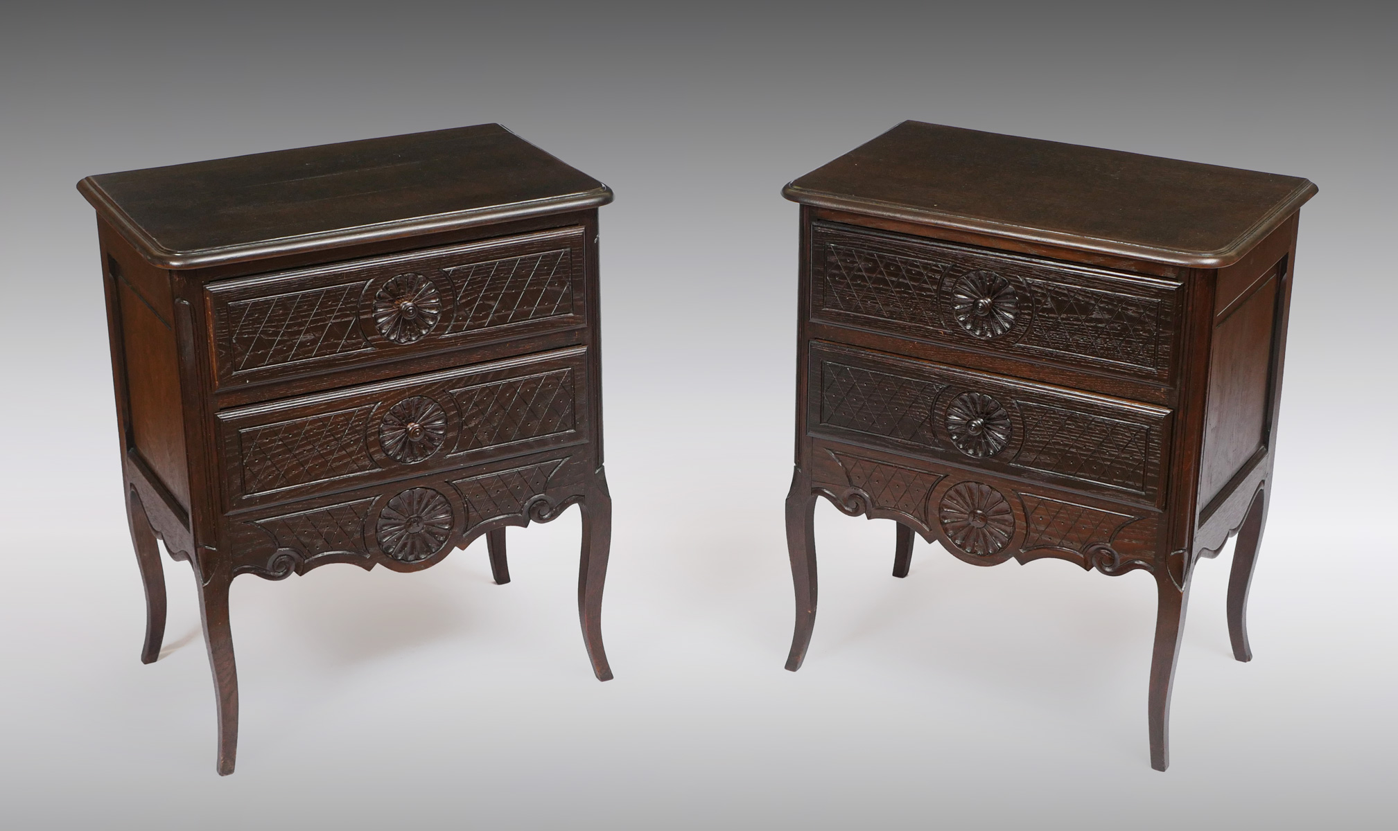 PAIR OF QUEEN MARY STYLE DRAWER