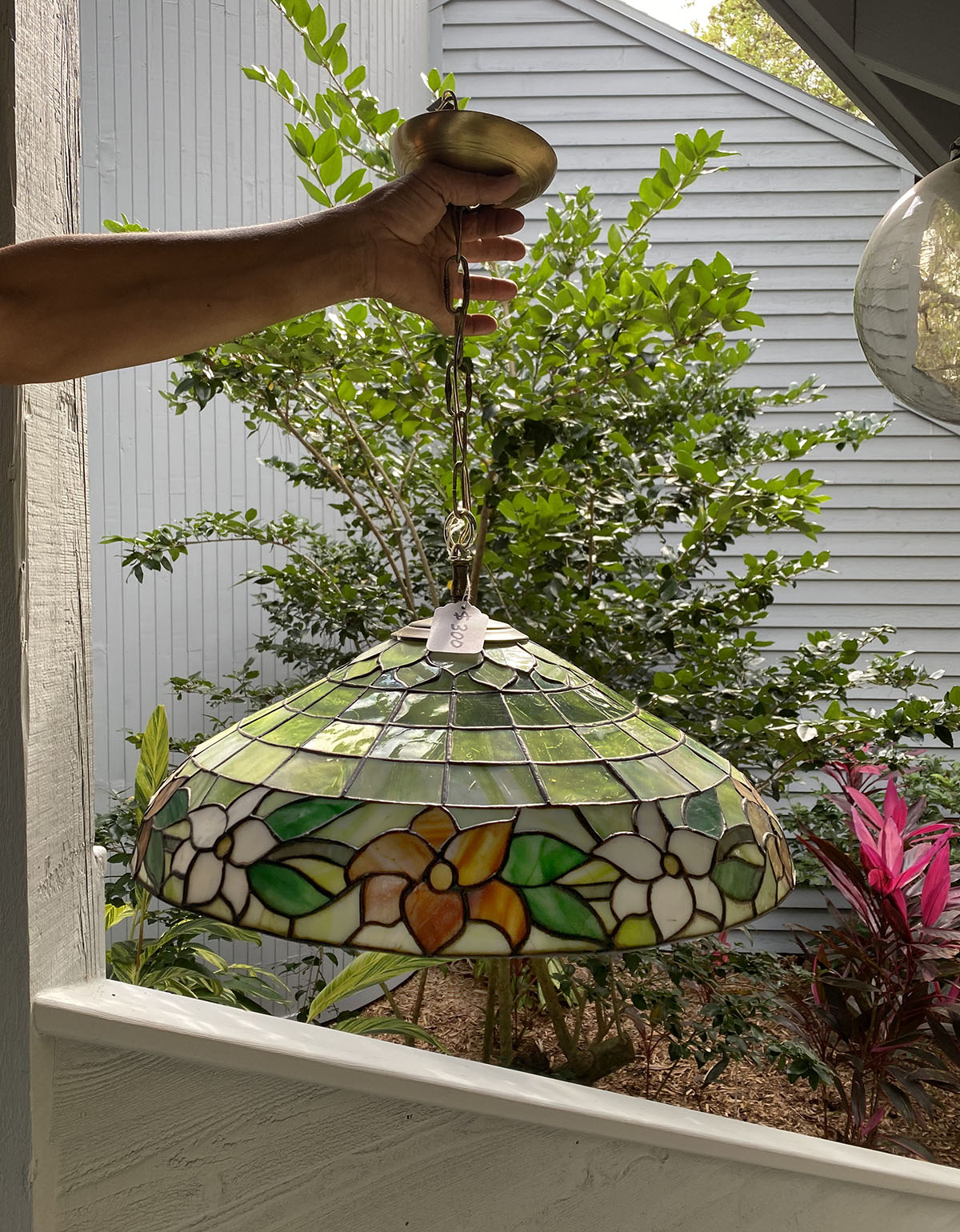 LEADED GLASS HANGING LAMP: Green