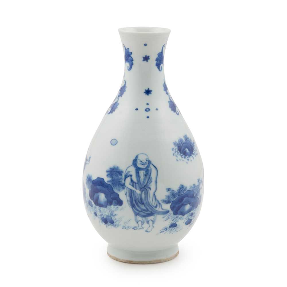 BLUE AND WHITE FIGURAL JAR the 36dff2