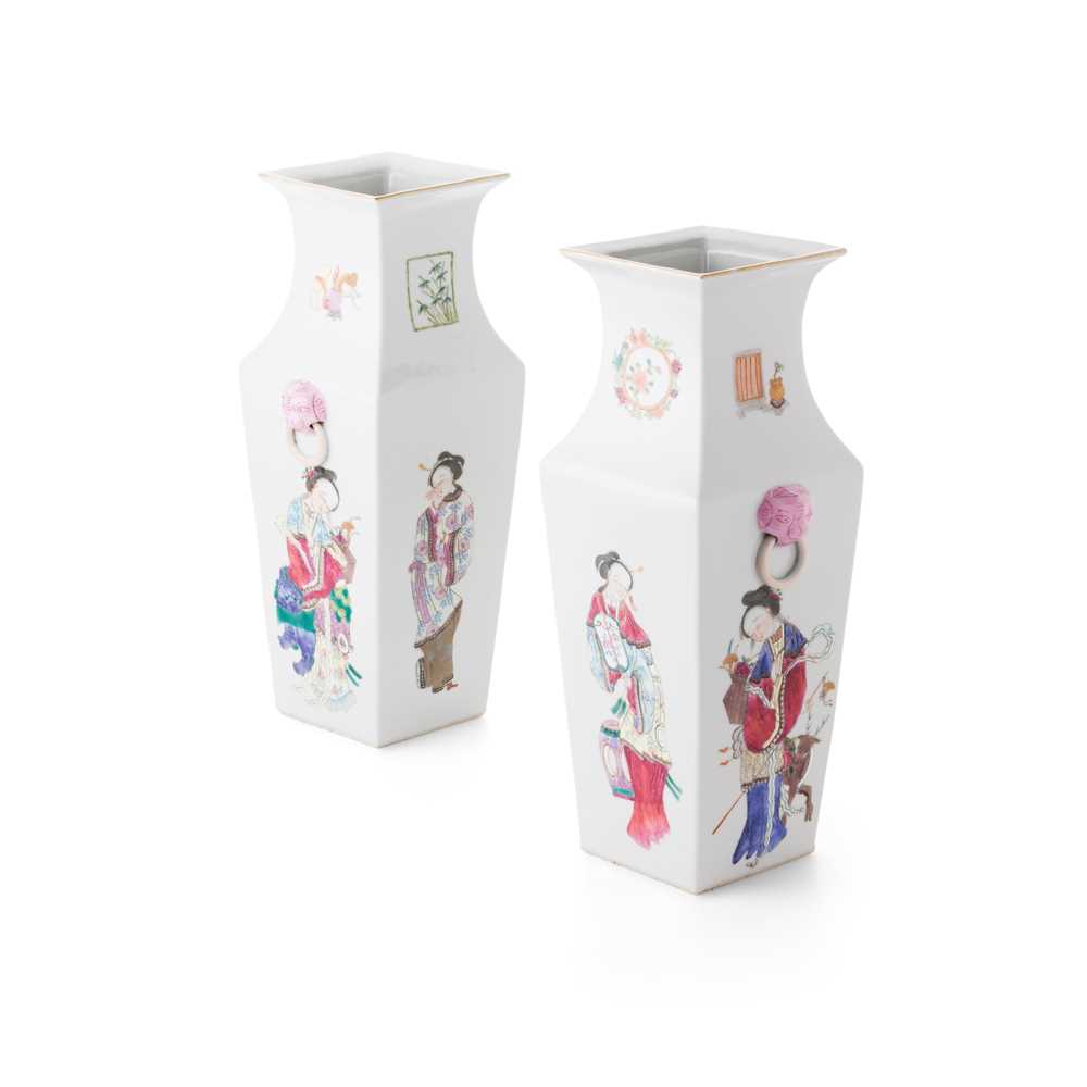 TWO FAMILLE ROSE LADIES VASES QING 36e03f
