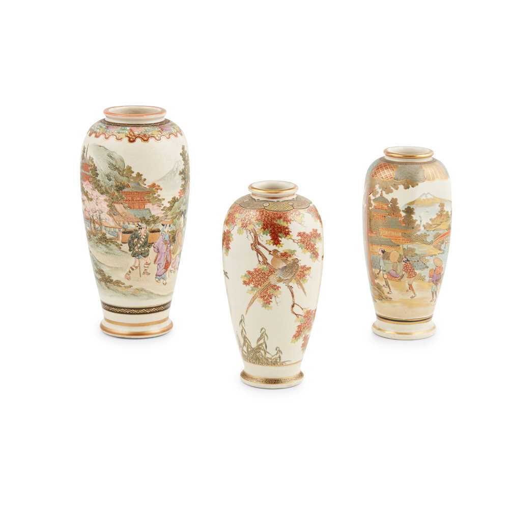 GROUP OF THREE OVOID SATSUMA VASES
MEIJI