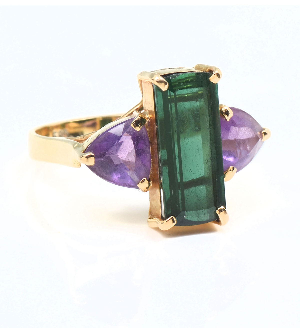 14K TOURMALINE AMETHYST RING  36e085