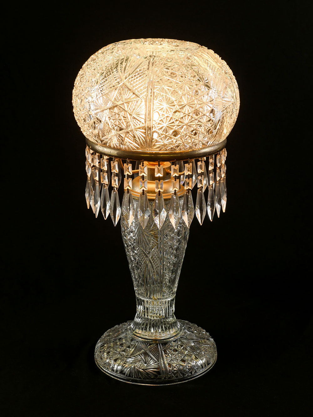 LARGE CUT GLASS LAMP: Large glass