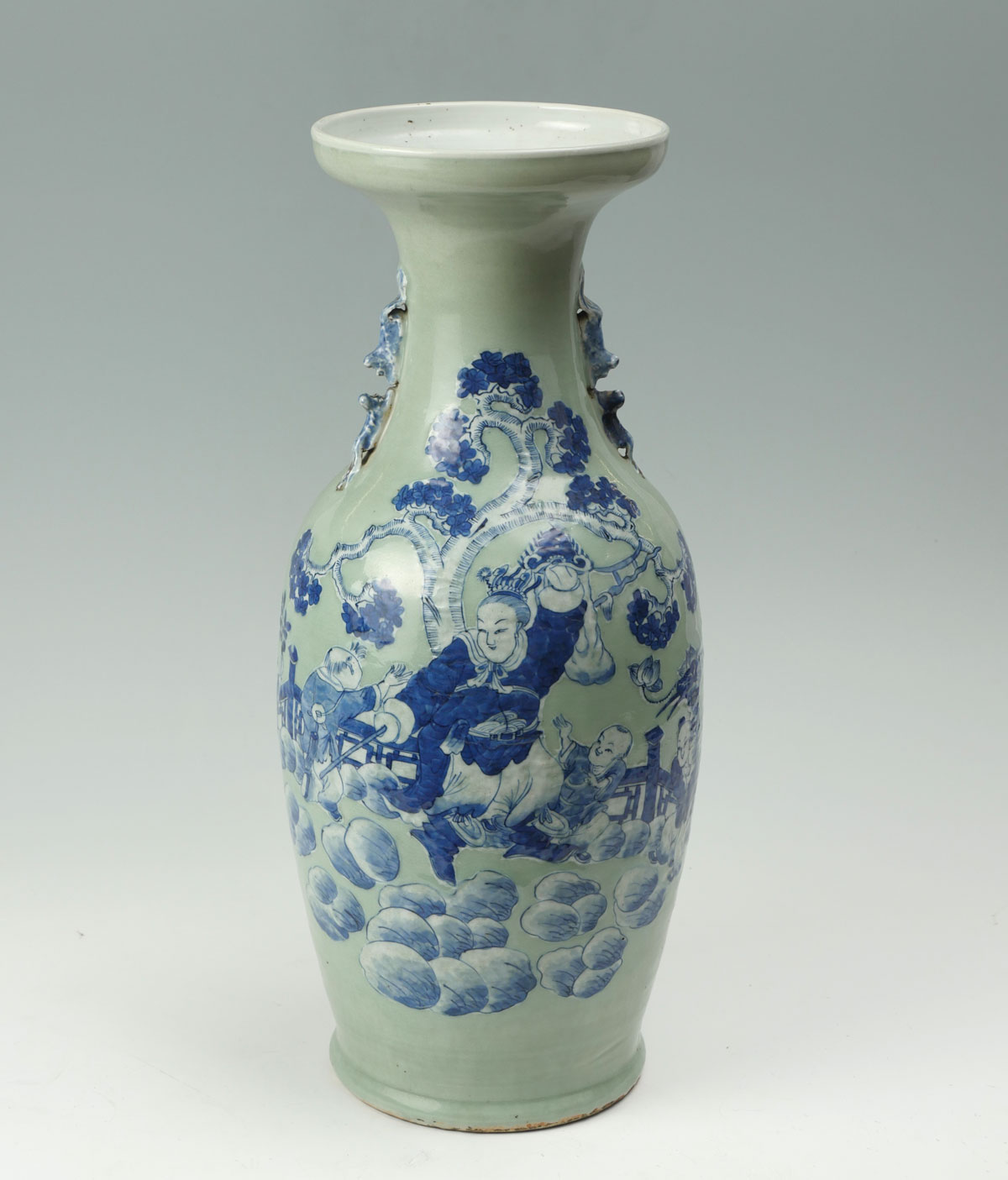 LARGE CHINESE CELADON FIGURAL VASE: