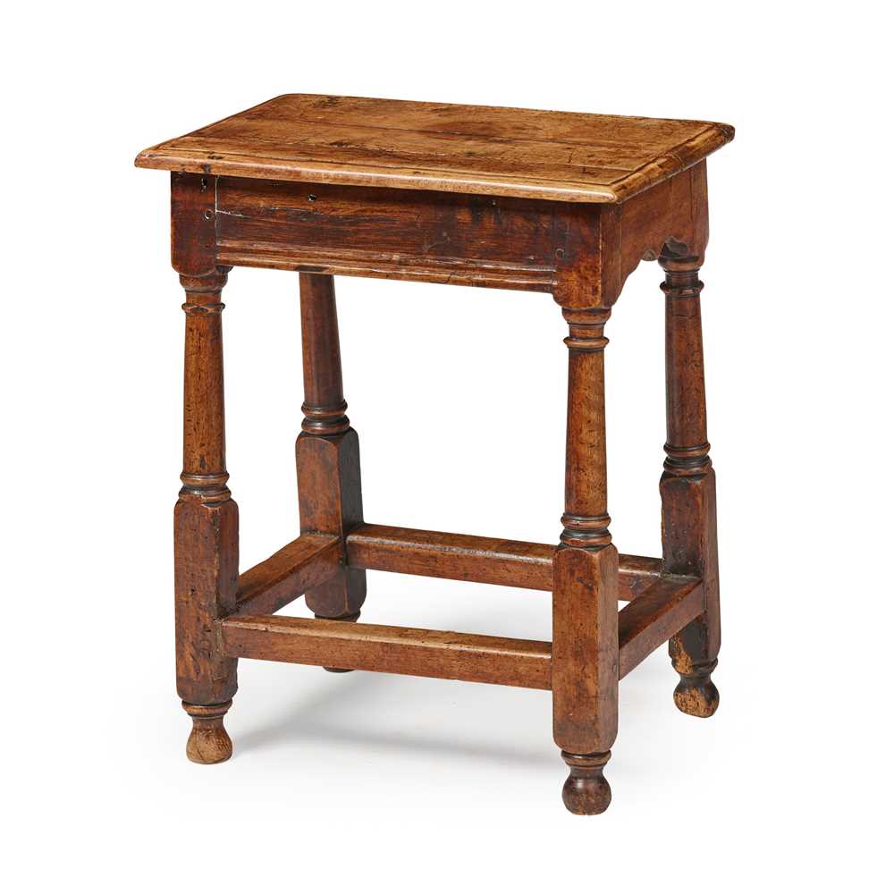 OAK JOINT STOOL
17TH CENTURY the