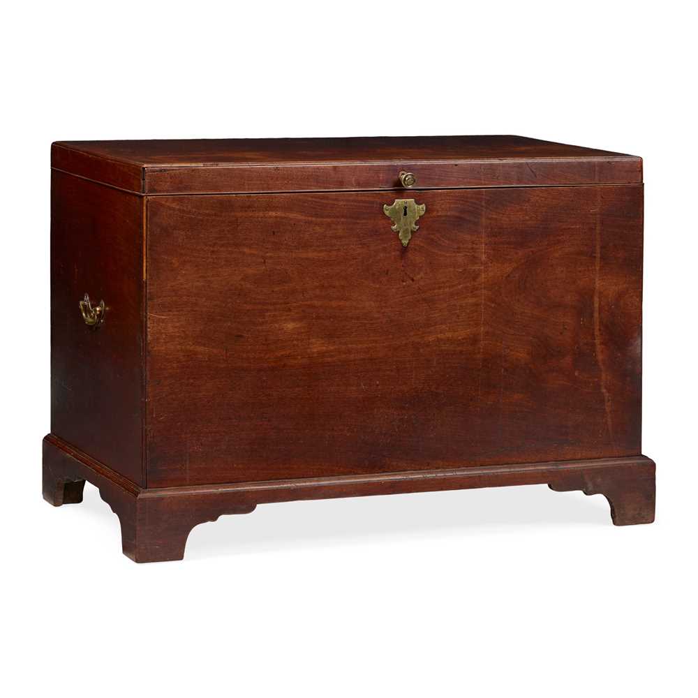 GEORGE III MAHOGANY LINEN CHEST
MID