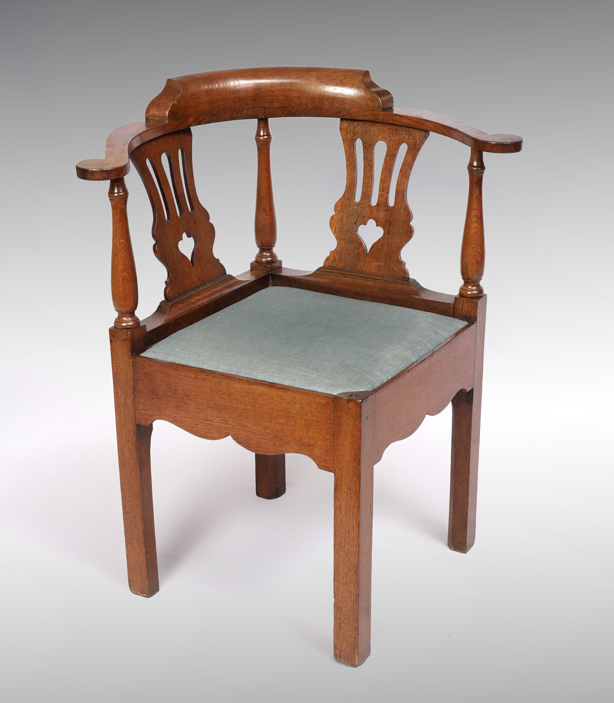 18TH CENTURY OAK CORNER CHAIR  36e16e