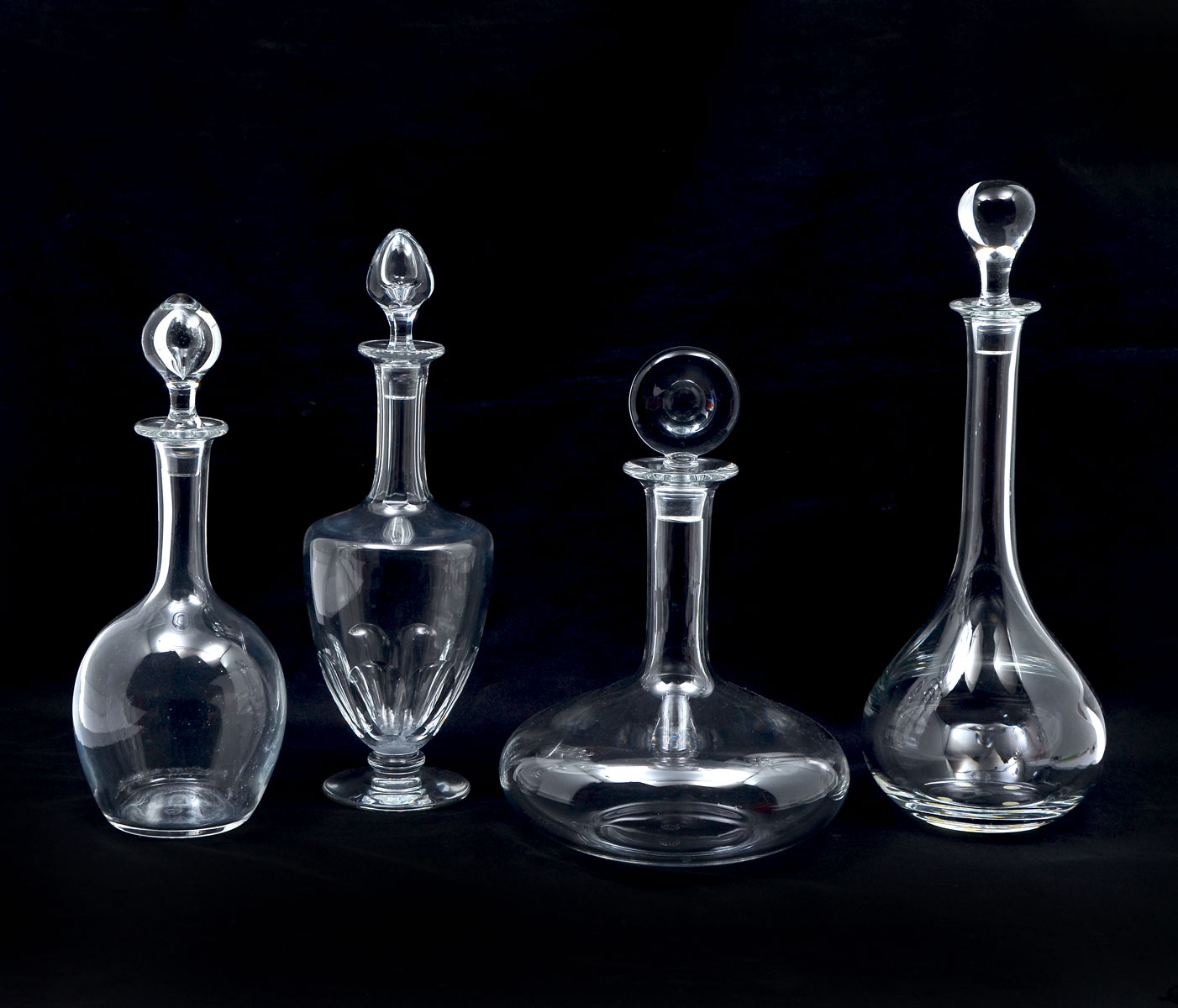 4 PC BACCARAT CRYSTAL DECANTERS  36e173