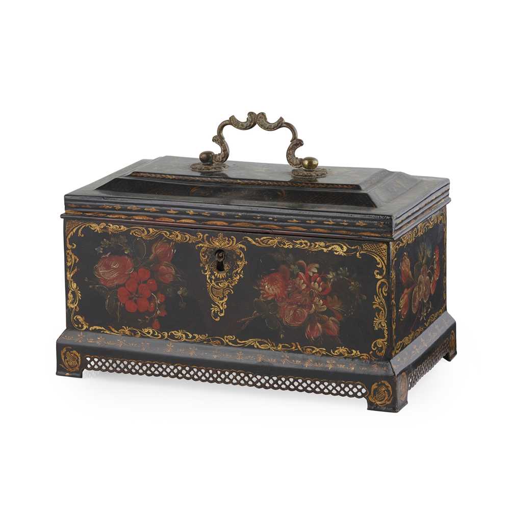 PAINTED AND GILT TOLEWARE TEA CADDY EARLY 36e19d