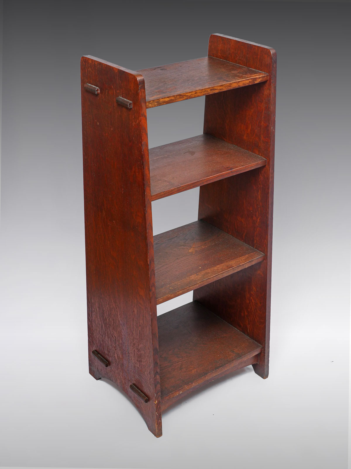 CHARLES STICKLEY OAK MAGAZINE STAND  36e38f