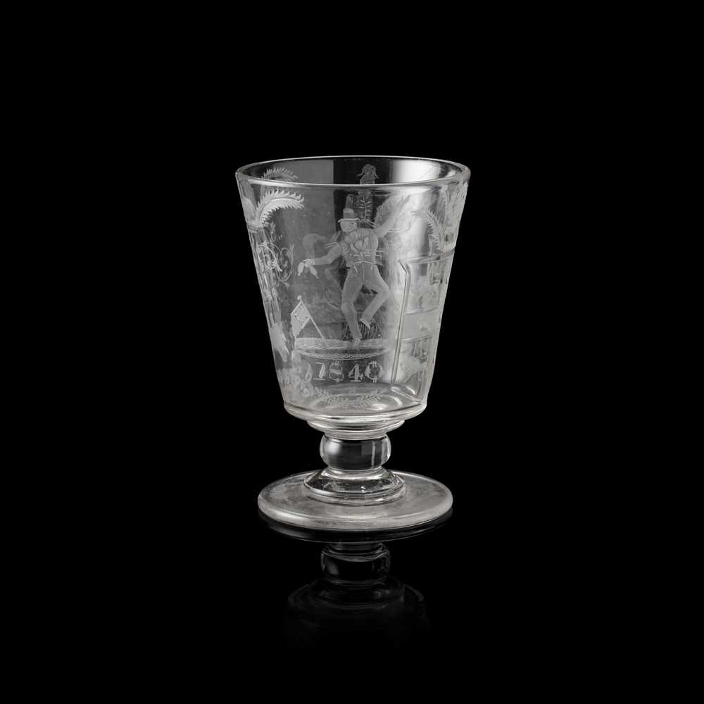 LARGE ENGRAVED COMMEMORATIVE RUMMER DATED 36e414