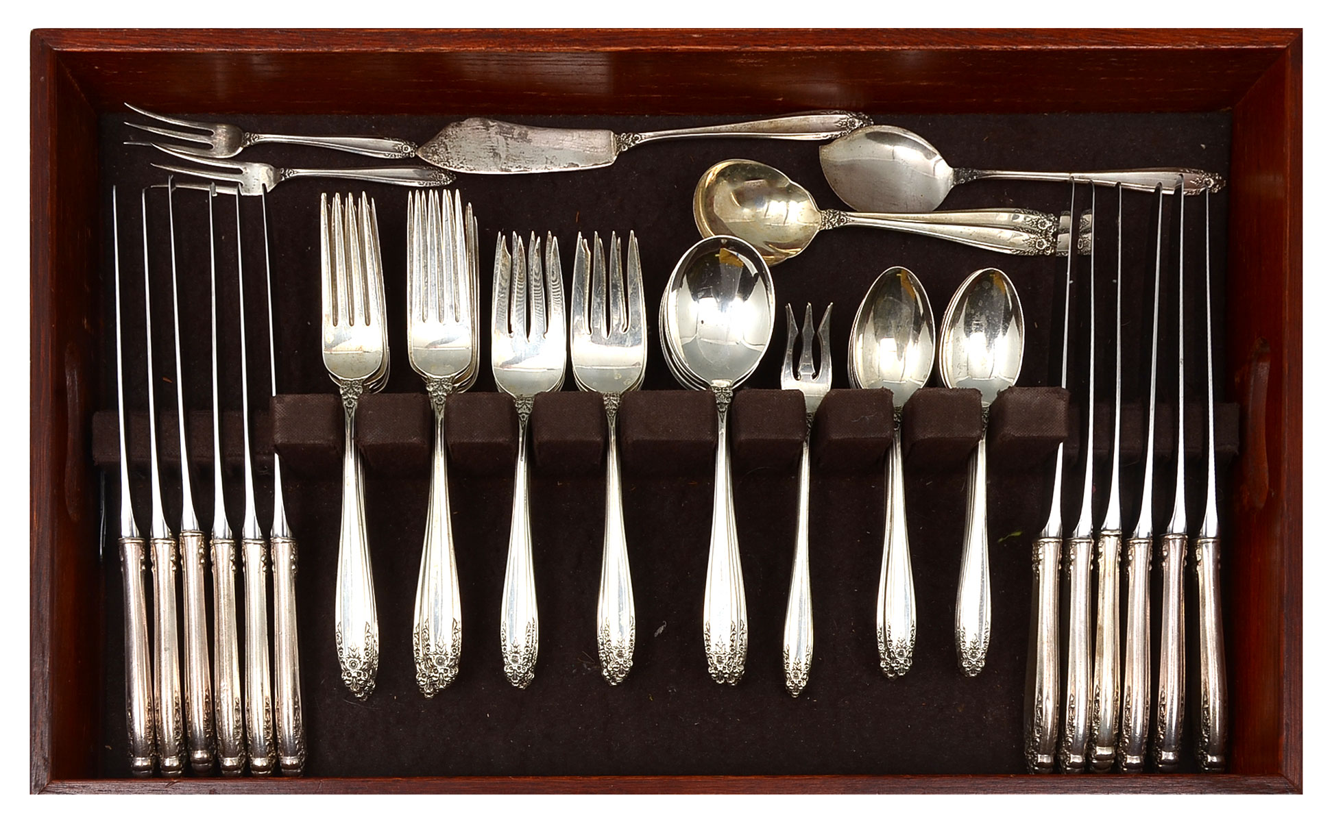 68 PC. INTERNATIONAL PRELUDE STERLING