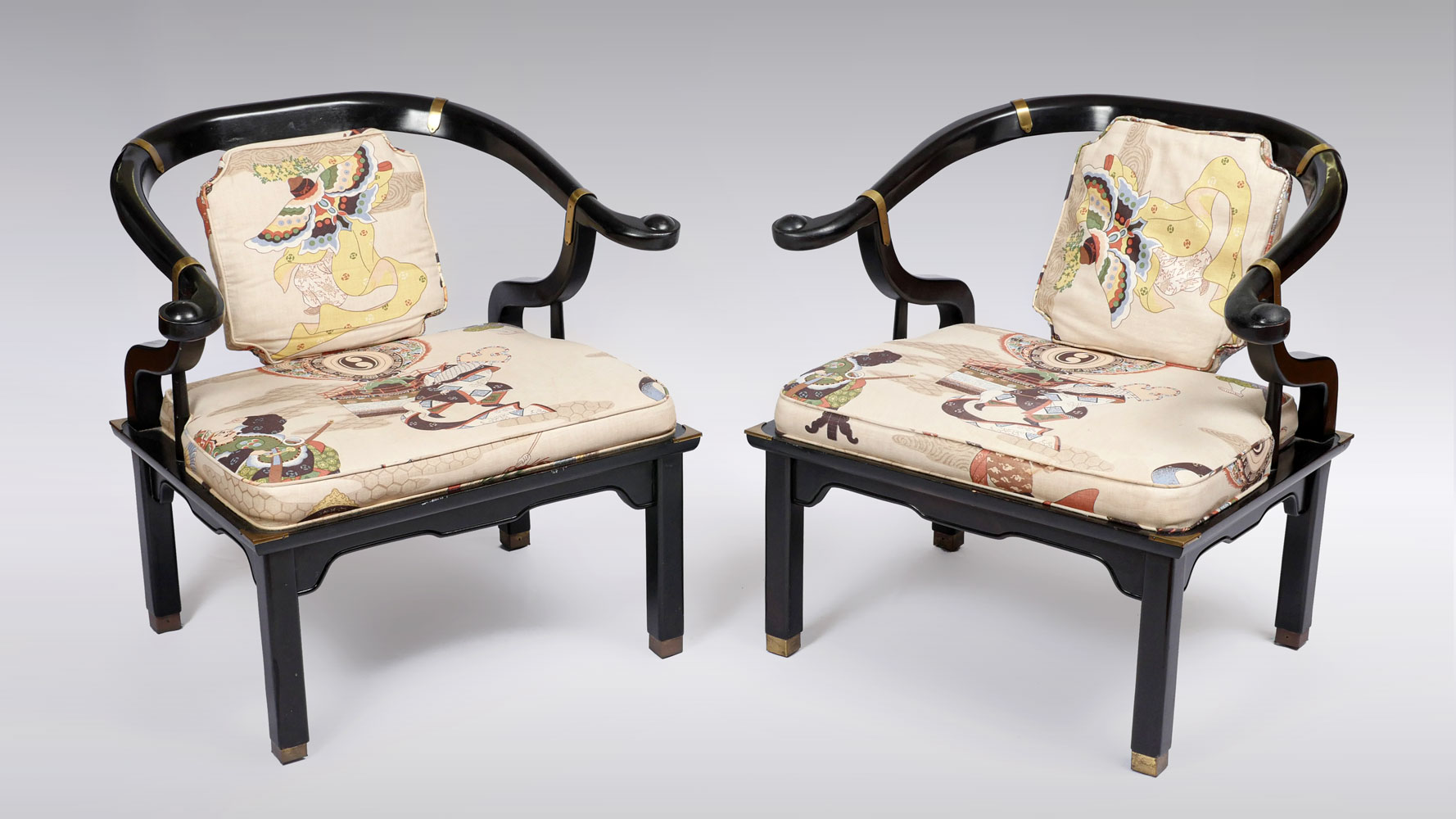 PAIR OF CHINESE OX BOW CHAIRS  36e721