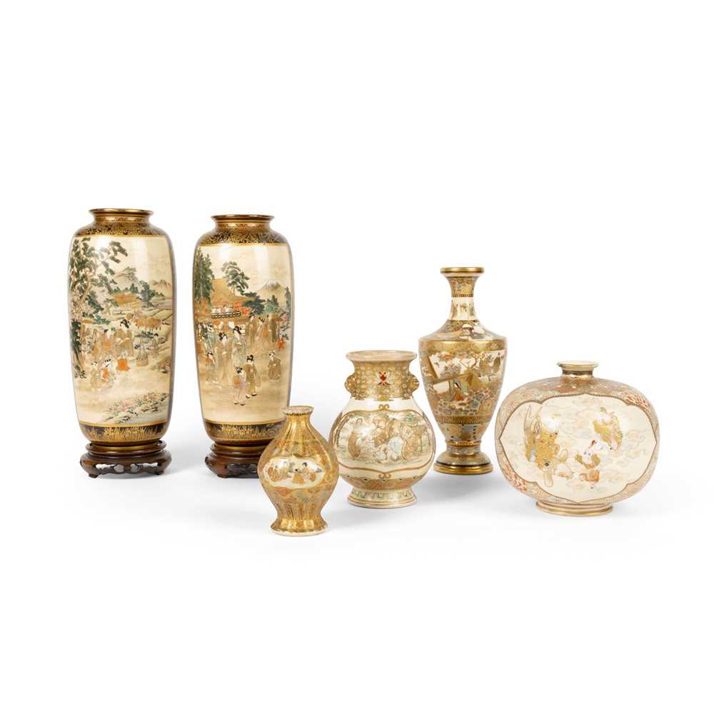 GROUP OF SIX SATSUMA VASES MEIJI 36e79a