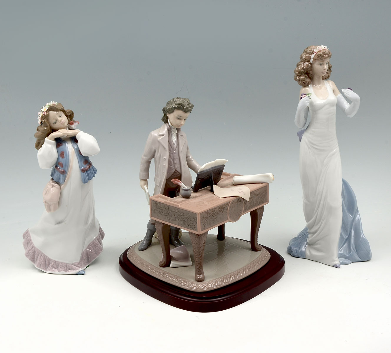 3 PC. LLADRO INCLUDING ''YOUNG