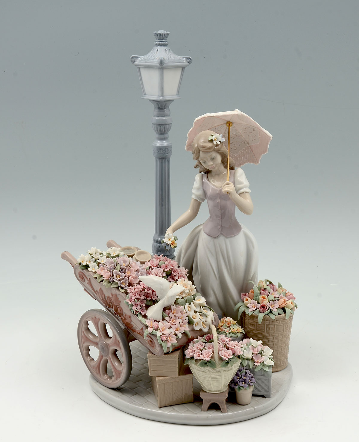 LLADRO PORCELAIN ''FLOWERS FOR