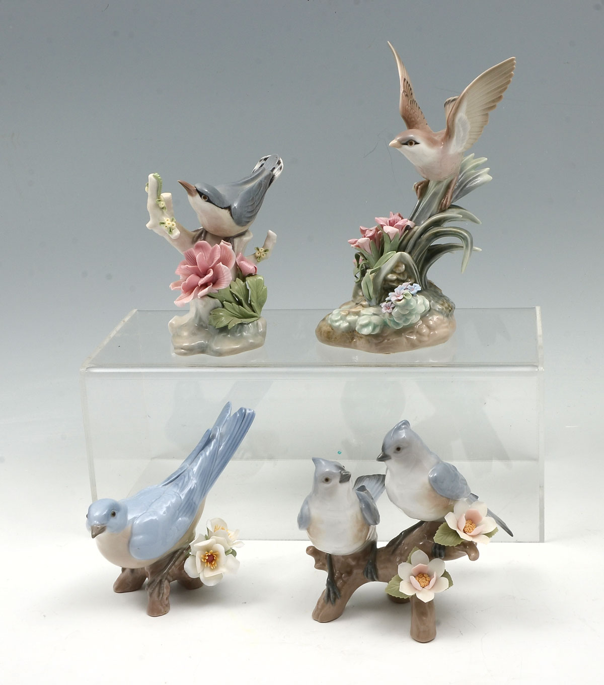 4 PC LLADRO PORCELAIN BIRD COLLECTION  36e804