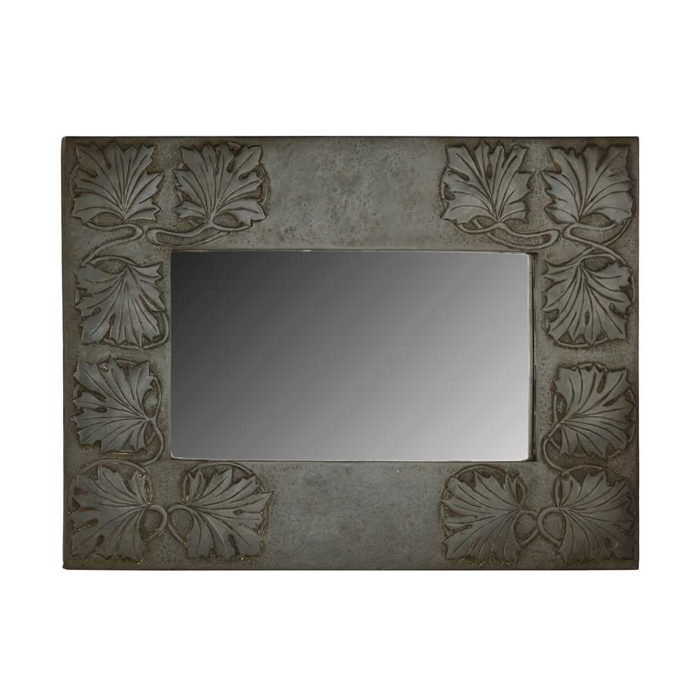 ENGLISH ARTS CRAFTS WALL MIRROR  36e8fe