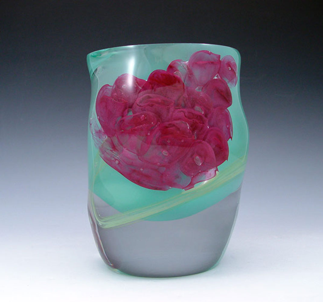 THICK WALL STUDIO ART GLASS VASE: