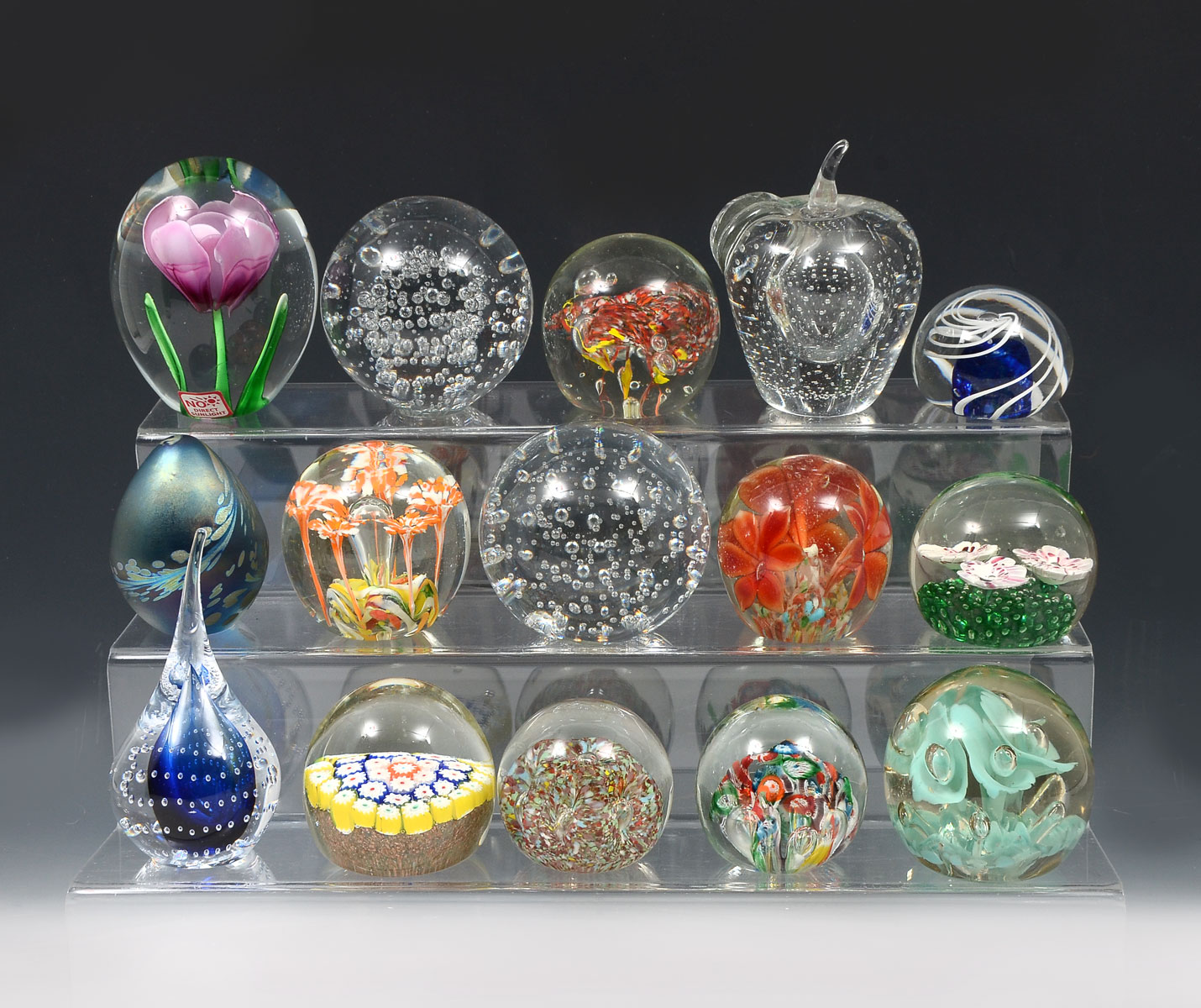 15 PC. PAPER WEIGHT COLLECTION: 15 Pc.