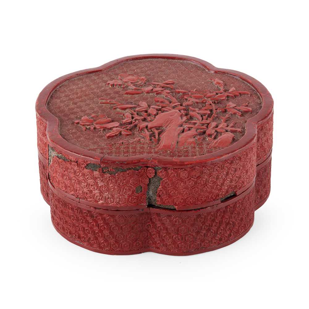 CARVED CINNABAR LACQUER LOBED BOX