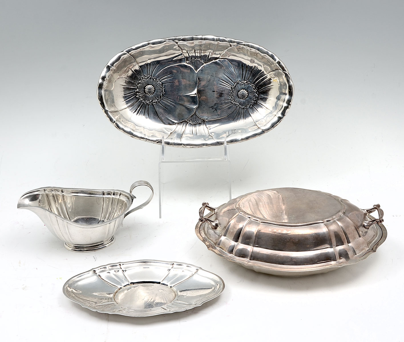 4 PC. ESTATE STERLING COLLECTION: