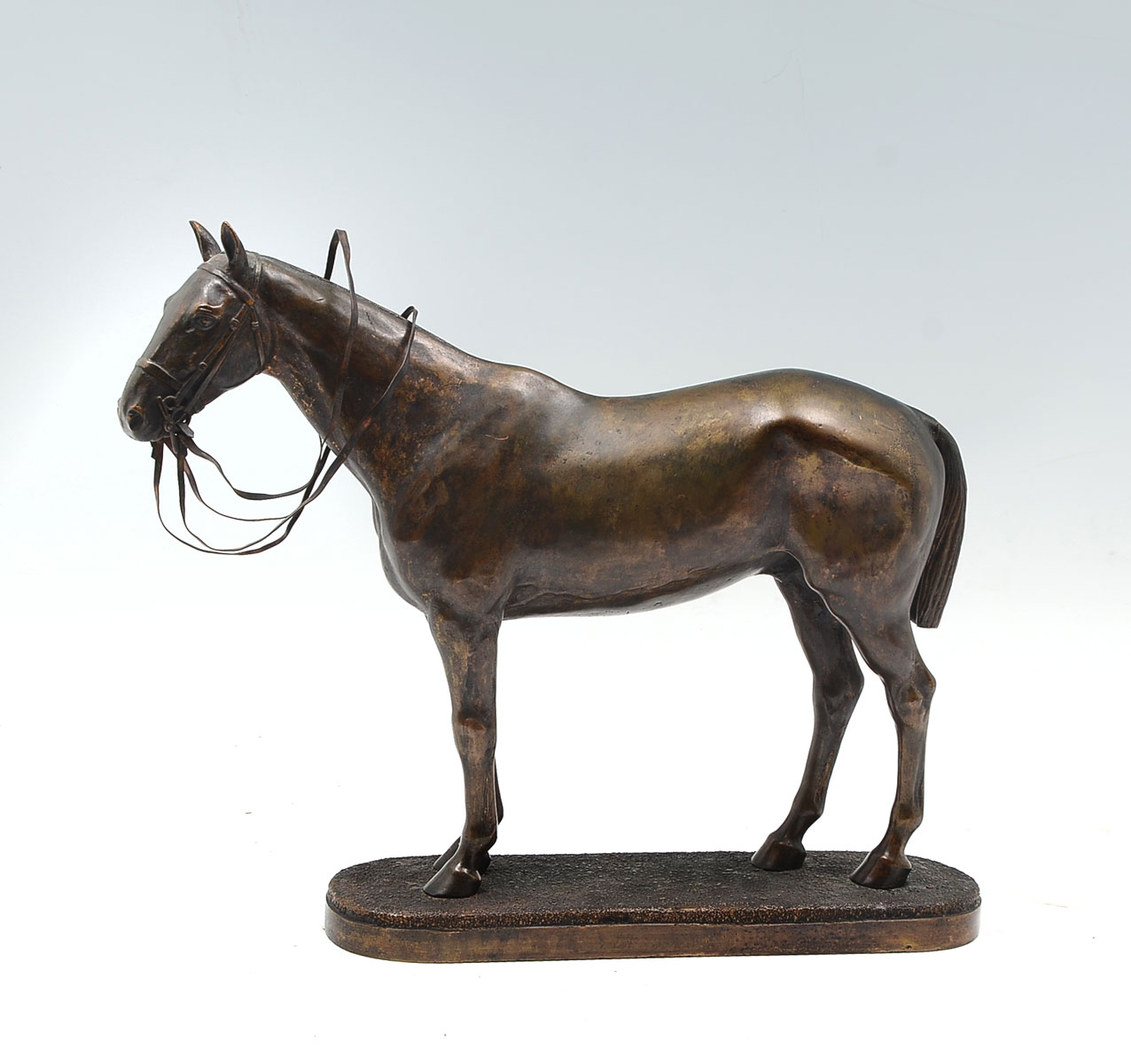 FINELY EXECUTED BRONZE HORSE IN 36ec87