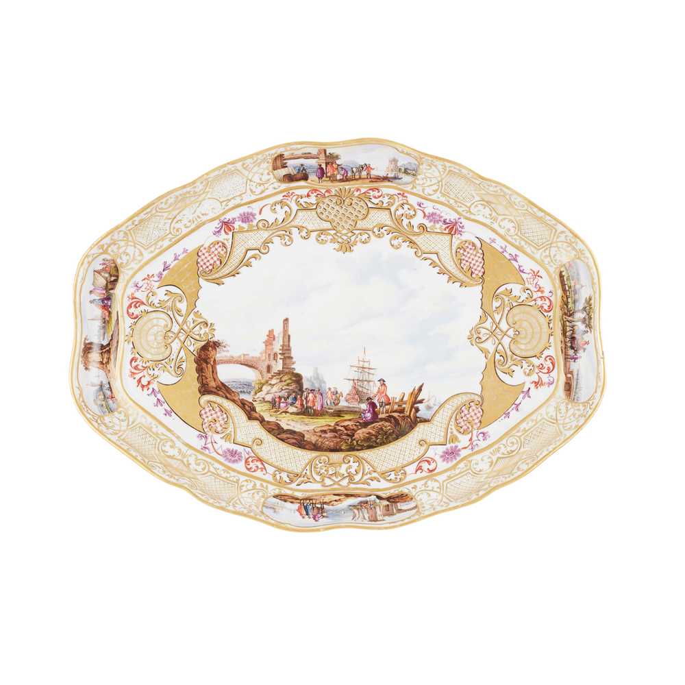 MEISSEN SHAPED TRAY
19TH CENTURY