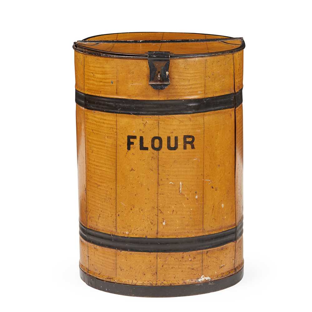 LARGE VICTORIAN TOLE PEINTE FLOUR