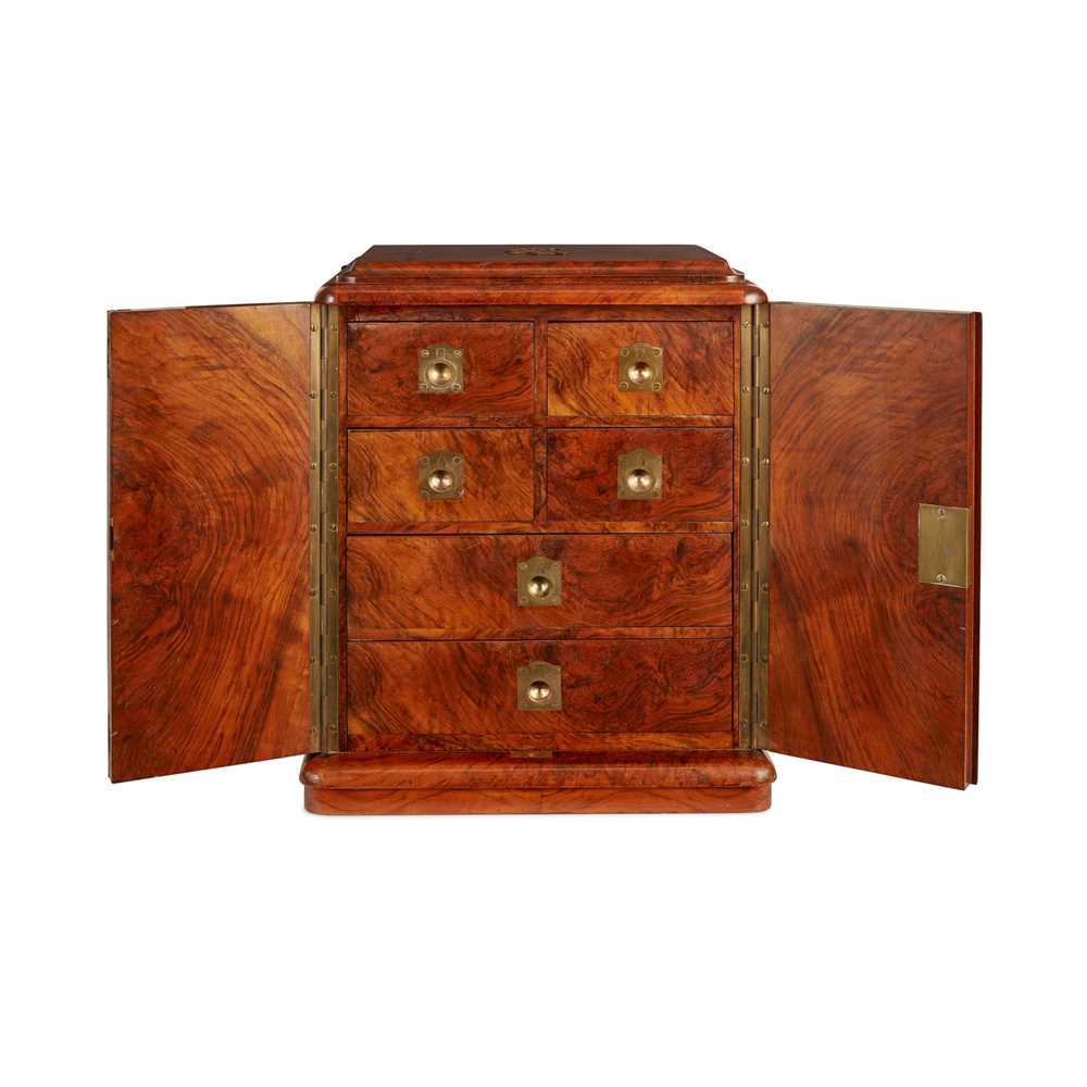 VICTORIAN WALNUT AND BURR WALNUT 36ee2f