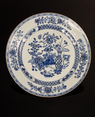 A Chinese blue and white charger  36c79b