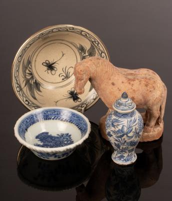 A group of Oriental ceramics including