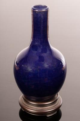 An 18th Century Chinese blue porcelain