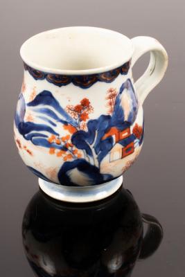 A Chinese export baluster mug, decorated